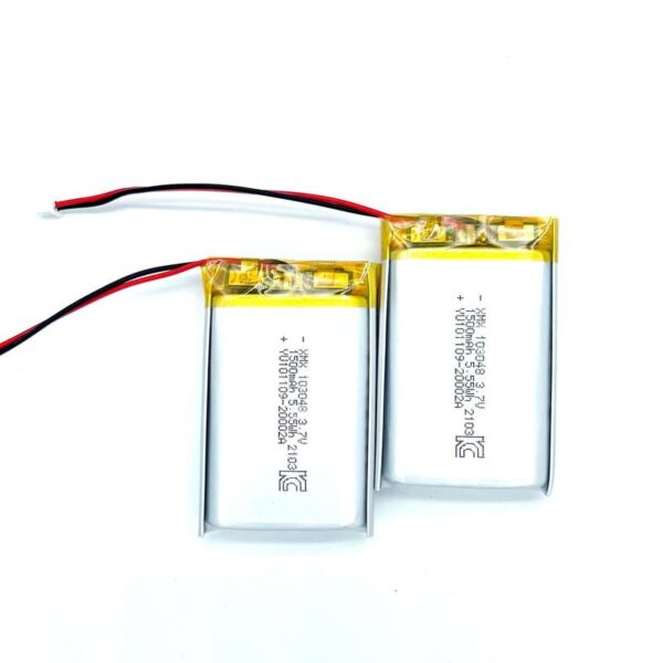 103048 LiPo battery front and back view 3.7V 1500mAh