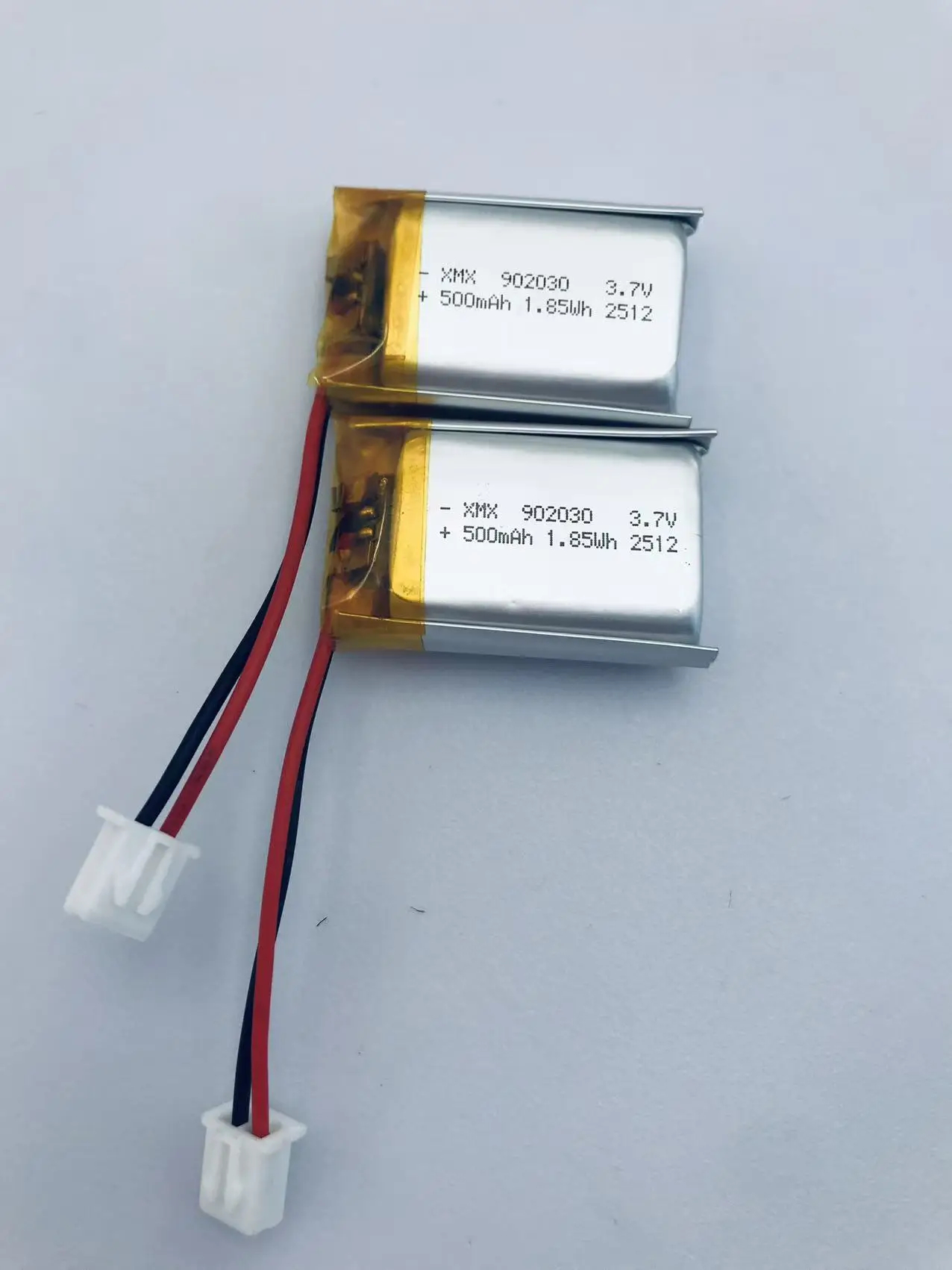 ultra thin 902030 lithium polymer battery 500mah for wearable & iot devicesonics. 4